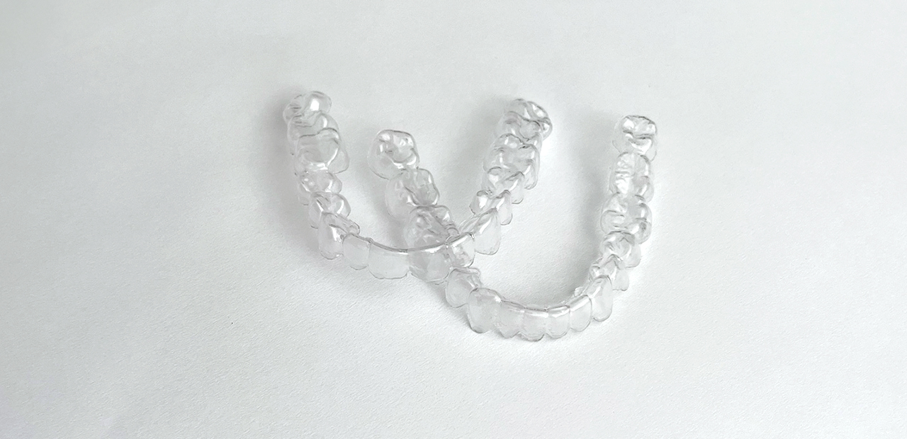 Bleaching trays